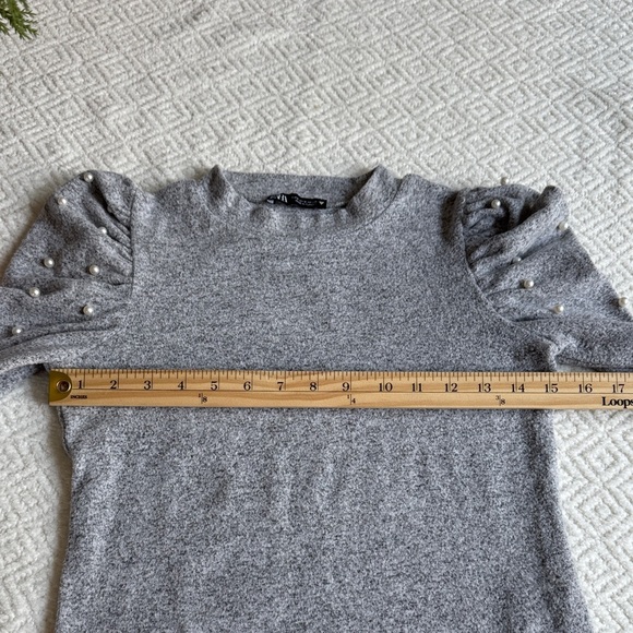 Zara Gray Puff Sleeve Blouse Size S - Picture 5 of 8